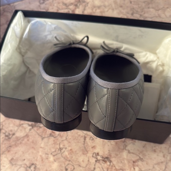 Chanel Gray Quilted Ballet Flats - Picture 3 of 6